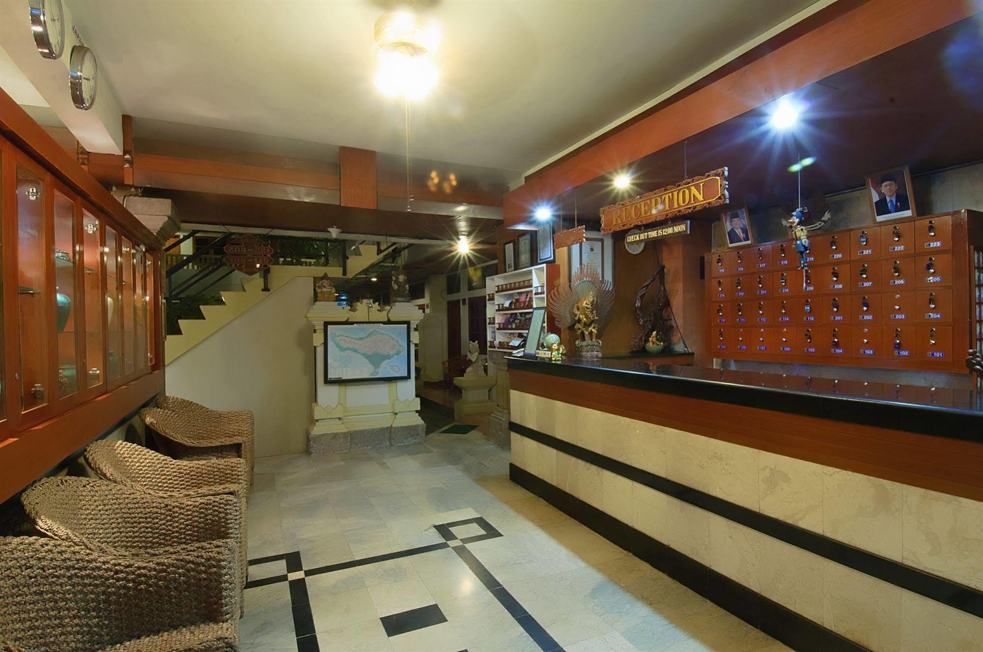 Rosani Hotel Kuta Lombok Kültér fotó